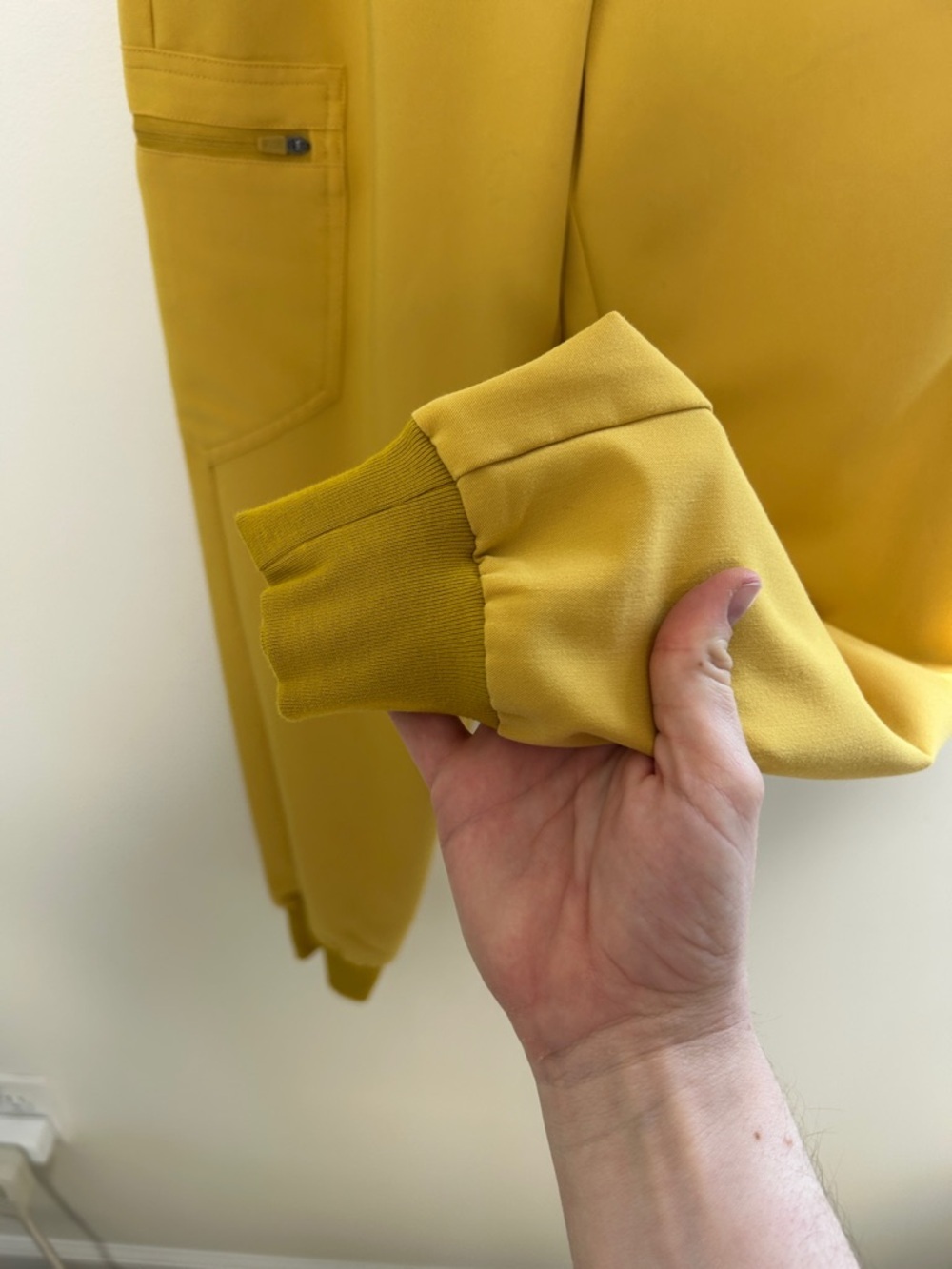 Zamora High-Rise Jogger Scrub Pant Gold Yellow Size XS Petite - Picture 8 of 9